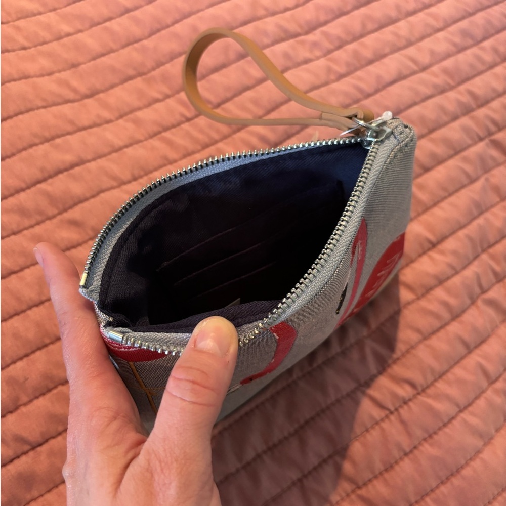 Old Navy Wristlet Flamingo Embroidered - Picture 3 of 4